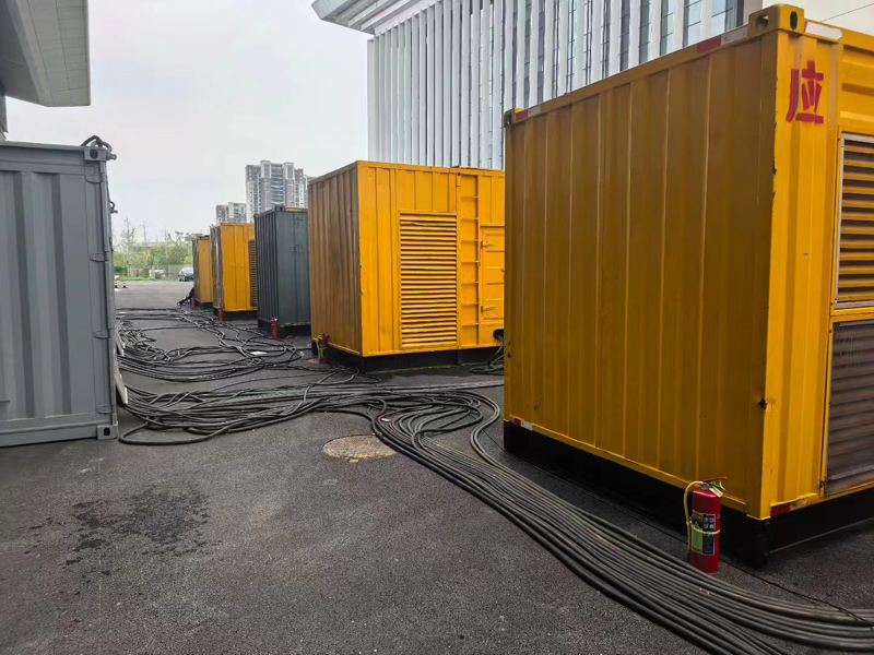 应县不同季节柴油发电机组保养有哪些注意事项?